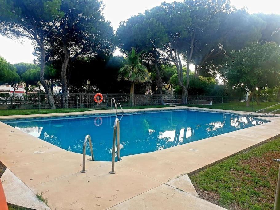 Precioso Estudio Con Piscina A 200M Del Mar 마르베야 외부 사진